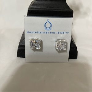 Danielle Stevens Square Stud Earrings